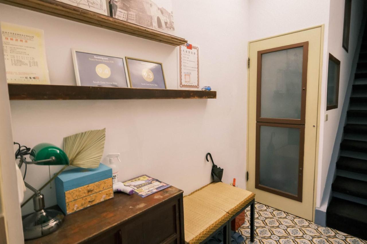 South Gate Home Stay Tainan Exterior foto